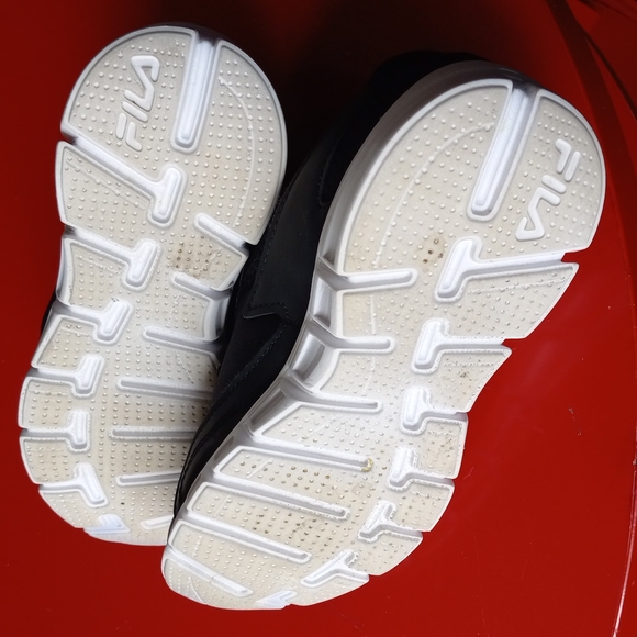 🔸- size 6.5 Fila Ladies Trazoros Energized 2 - BNIB - Picture 7 of 9